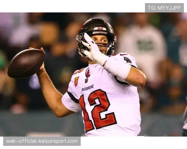 NFL传奇四分卫汤姆·布雷迪确认购入英超曼联俱乐部少数股权